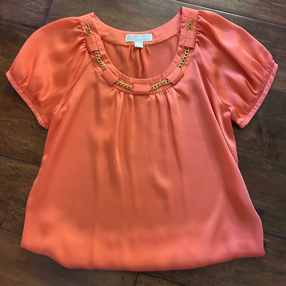 Michael Kors (size M) coral/peach shortsleeve blouse